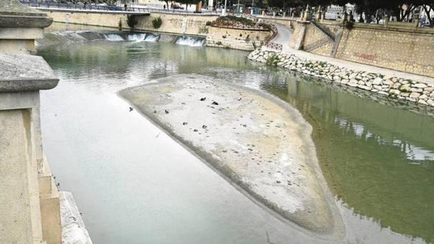 El temporal deja cada dos días en el Tajo el agua que consume el trasvase al mes