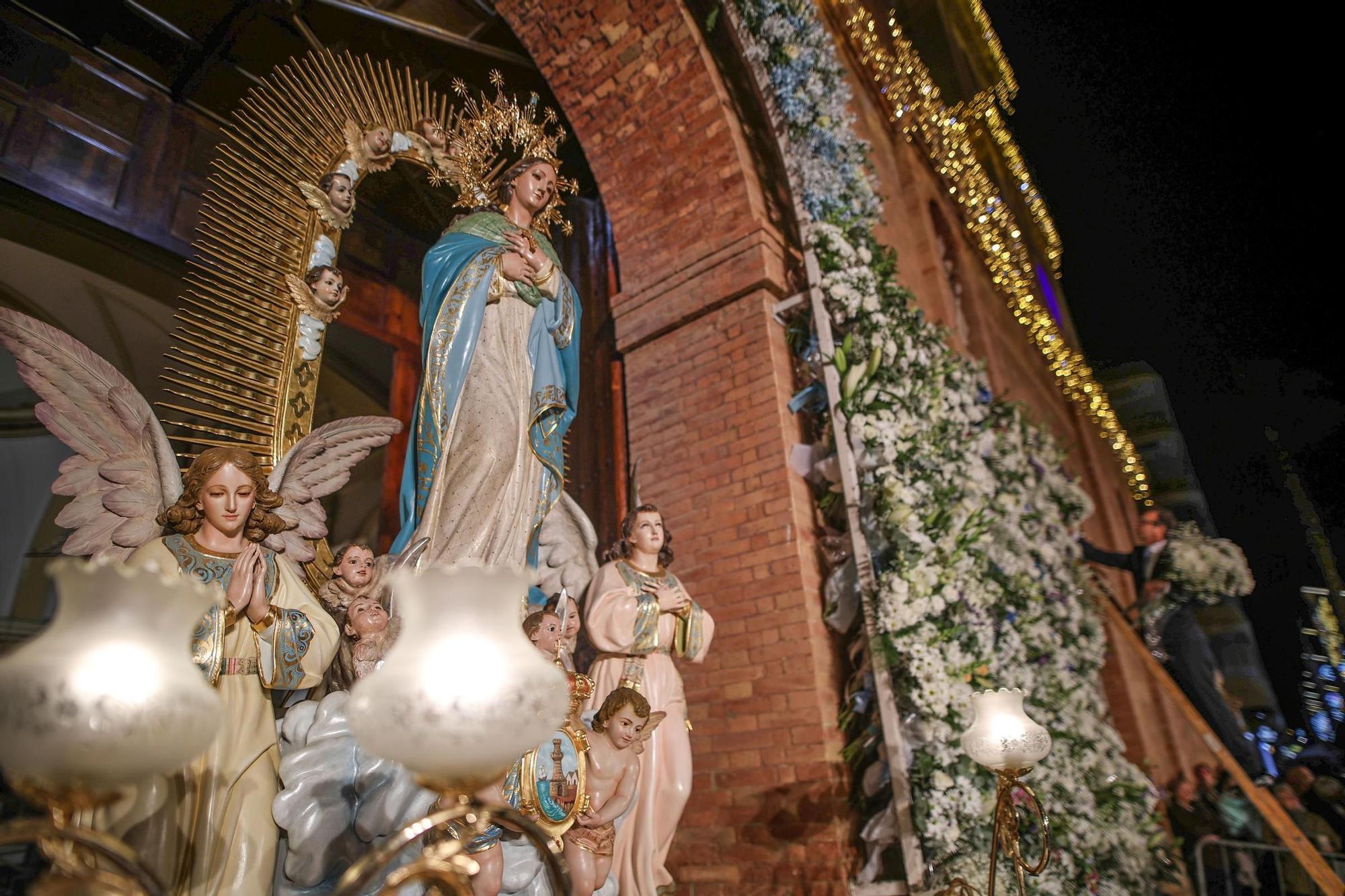 Ofrenda Floral a la Purísima en Torrevieja 2023