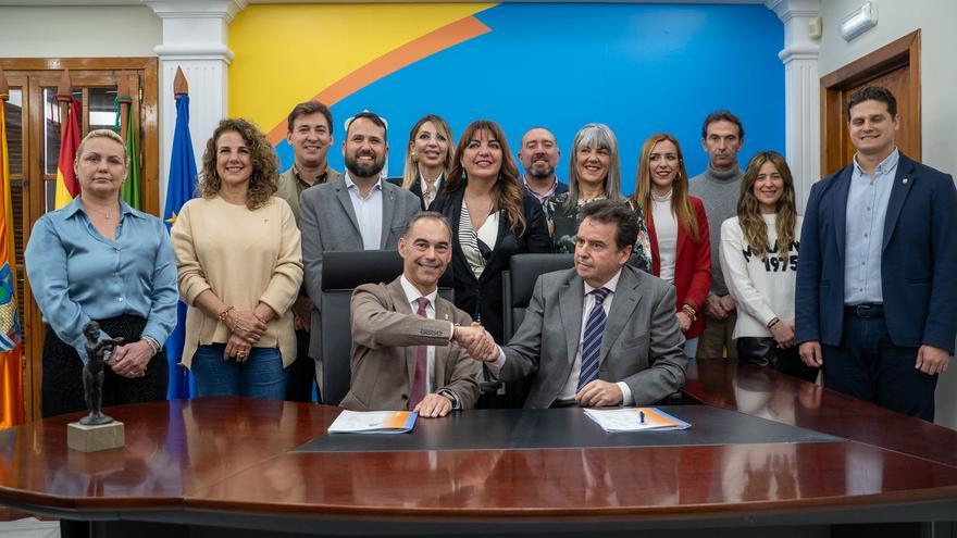 El Ayuntamiento de Benalmádena firma un &quot;acuerdo histórico&quot; para la reapertura de Tívoli