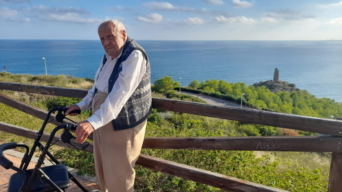 Vídeo: Gerardo Vallejo Ramón cumple 100 años