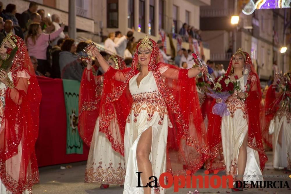 Desfile día 4 de mayo en Caravaca (Bando Moro paso