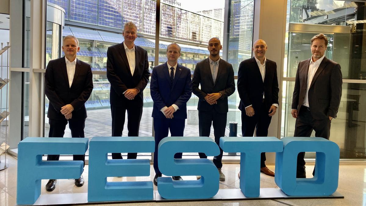 L’alemanya Festo instal·la a l’Hospitalet el seu ‘hub’ mundial de venda digital L’alemanya Festo instal·la a l’Hospitalet el seu ‘hub’ mundial de venda digital