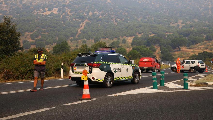 La Guàrdia Civil talla l'accés al poble de San Martín de Valdeiglesias (Madrid=