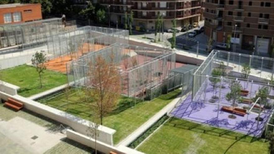 Parc Vila Closes situat a la Plaça Catalunya de Manresa.