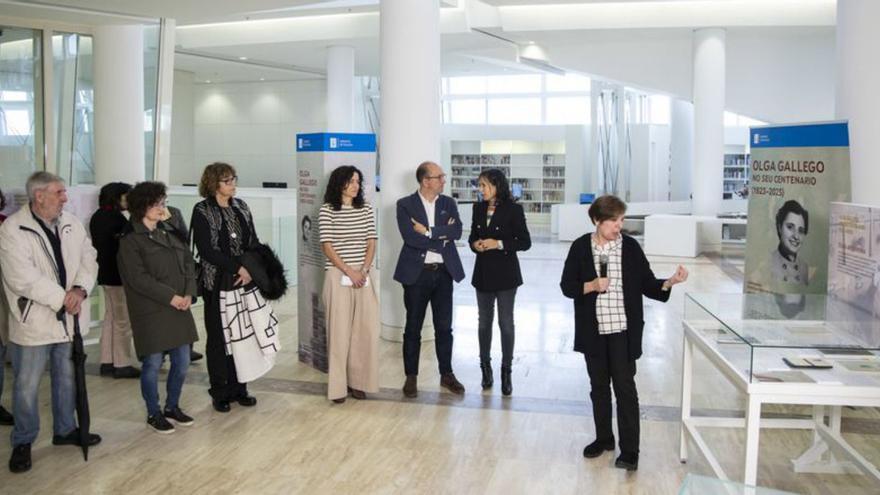 Acto de inauguración de la muestra, ayer, en el Gaiás. |   // FDV