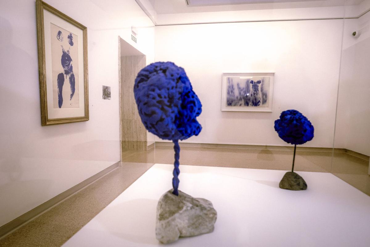 La Fundación March de Palma homenajea a una “estrella fugaz” del arte moderno con ‘Yves Klein: un poco de infinito’