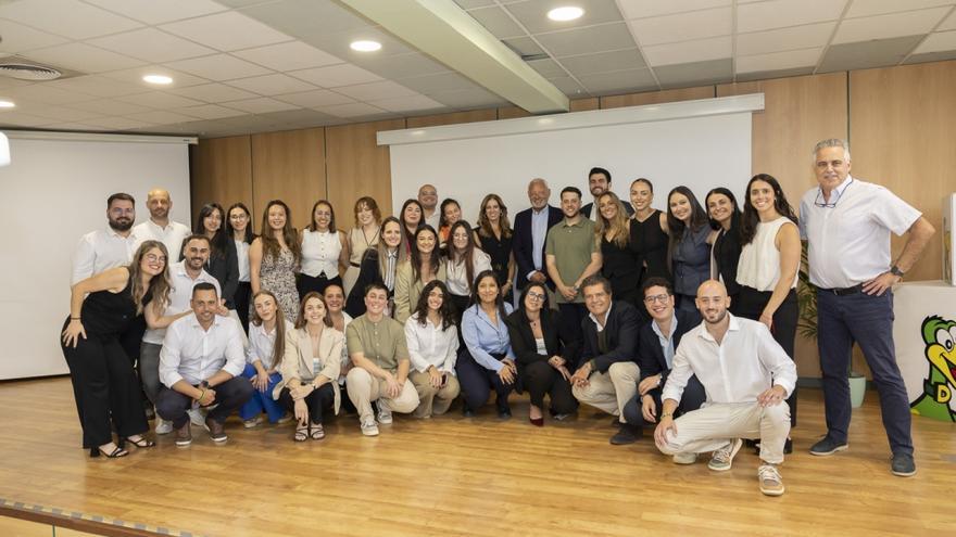 HiperDino forma a sus futuros líderes y clausura su programa ‘Escuela de Mandos’