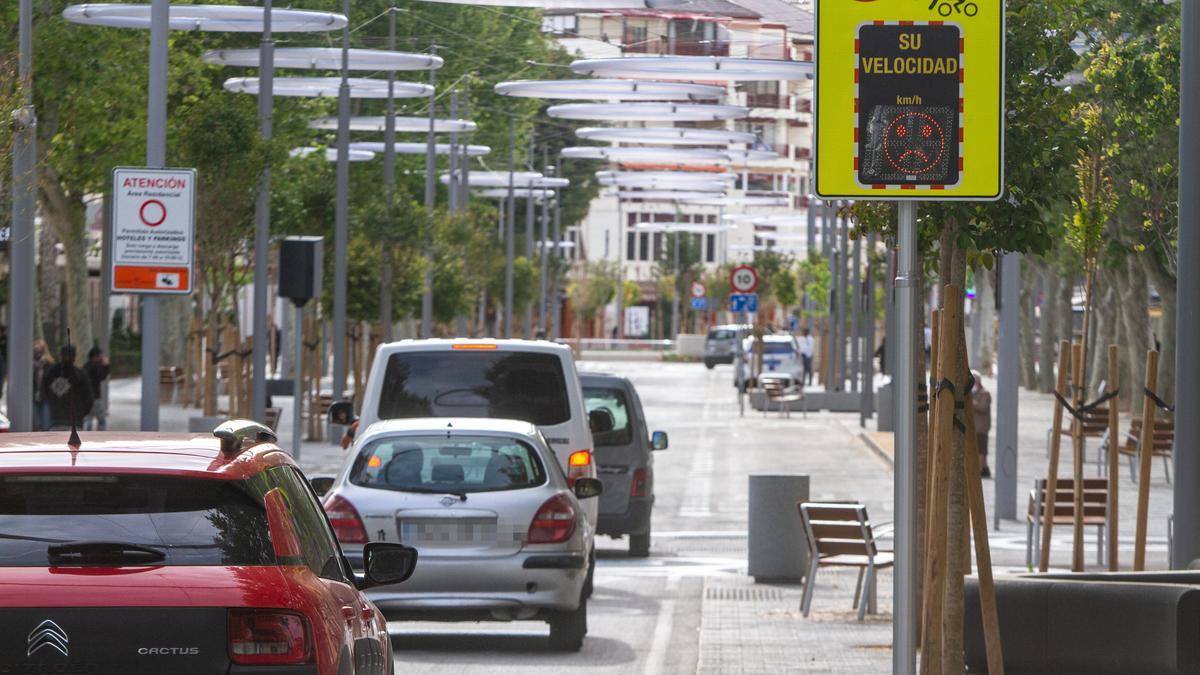 Uno de los medidores que inicia a los conductores la velocidad a la que circulan.