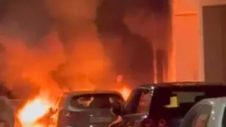 Segunda noche de incendios intencionados de coches en Guardamar: la Policía Local ya tiene a un sospechoso y busca colaboración ciudadana