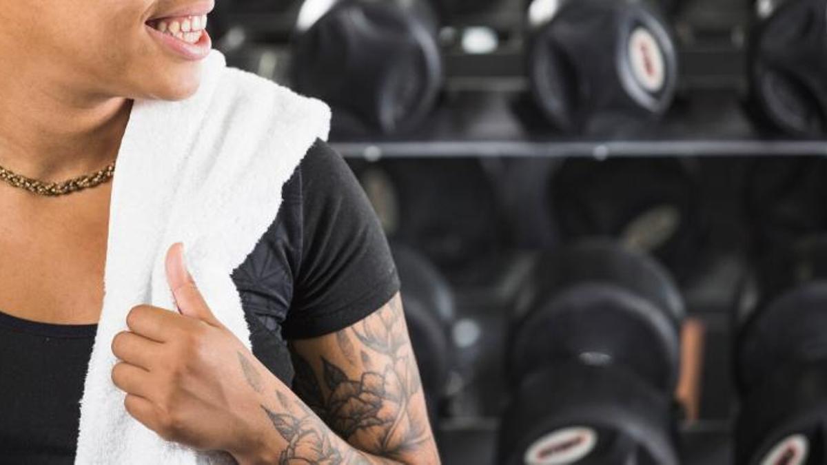 Poc temps, grans resultats: el consell de l’expert que trenca mites del gimnàs