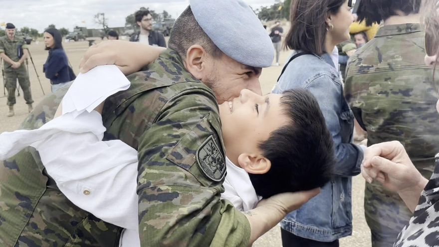 Así ha sido la llegada de los primeros militares de la Brigada Extremadura XI desde Líbano