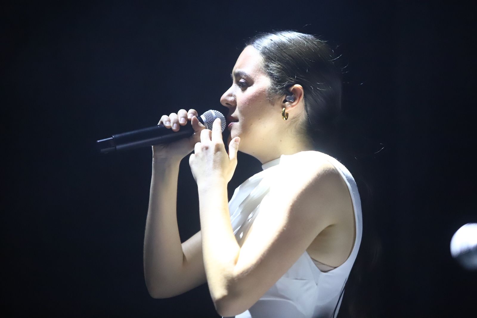 Julieta Venegas y Valeria Castro cantan en el teatro de la Axerquía