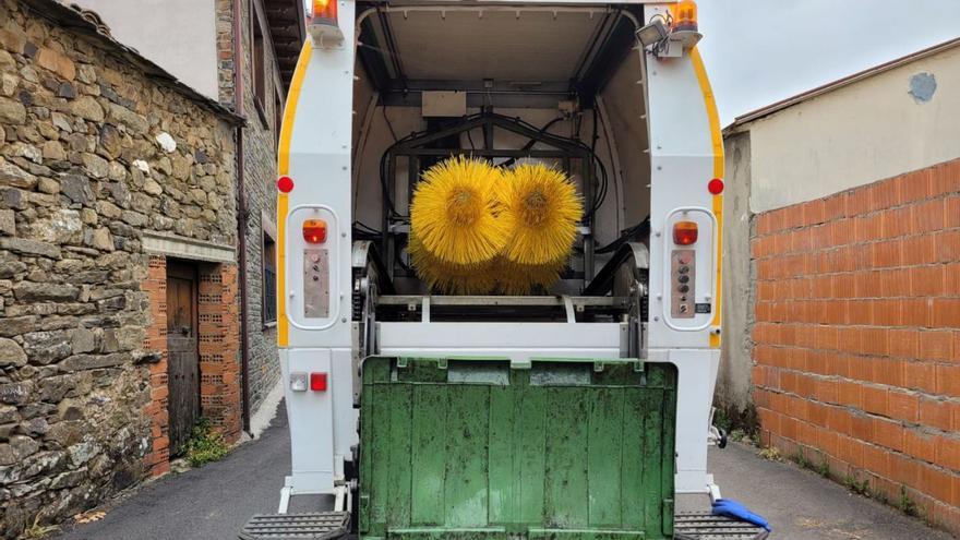 Así es el novedoso método belga para limpiar contenedores que Aliste acoge en Zamora