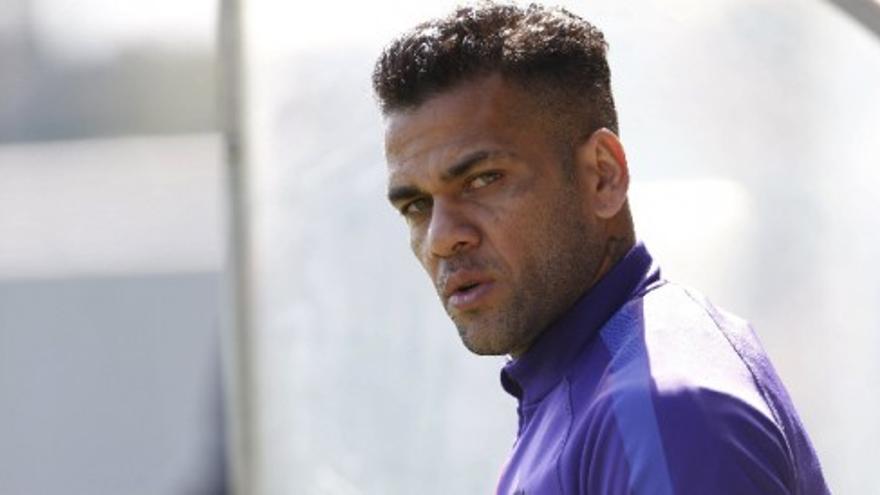 Dani Alves no llega a un acuerdo con el Barça para su renovación