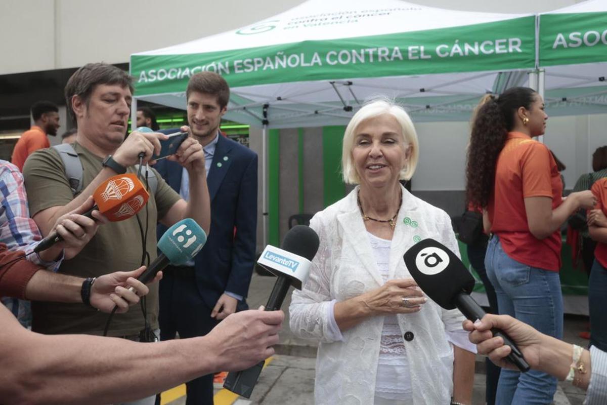 Hortensia Herrero, mientras atendía a los medios