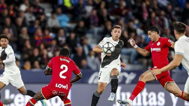 El Levante se aferra a LaLiga