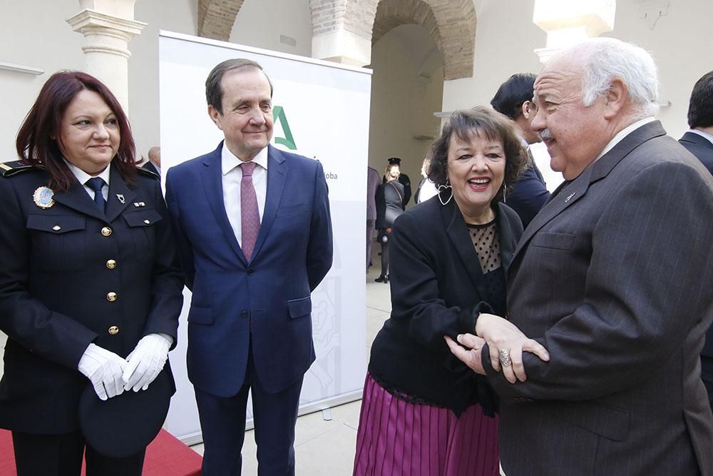 Entrega de las banderas con motivo del Día de Andalucía en Córdoba