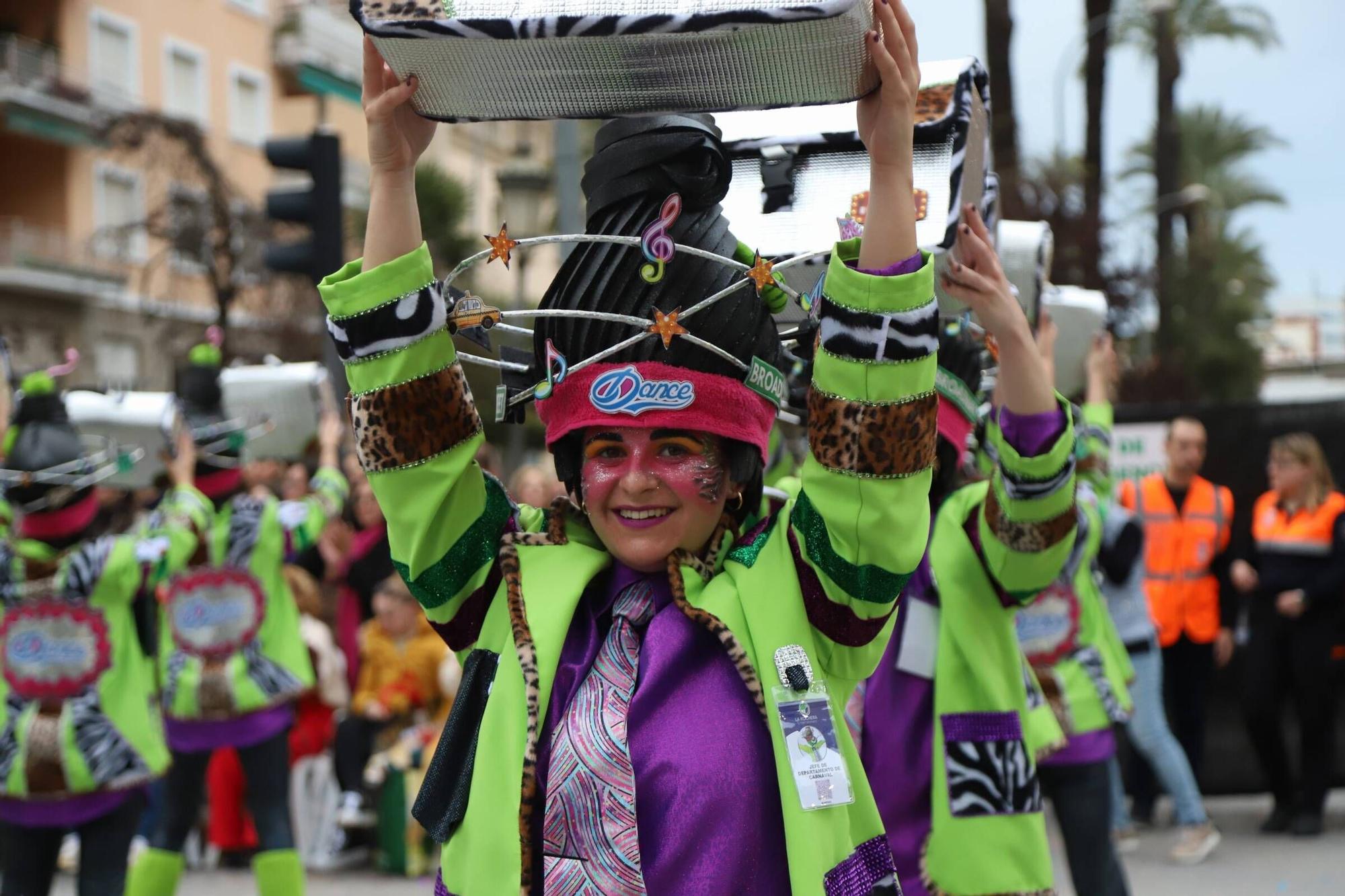 Galería | El Gran Desfile del Carnval de Badajoz, en imágenes