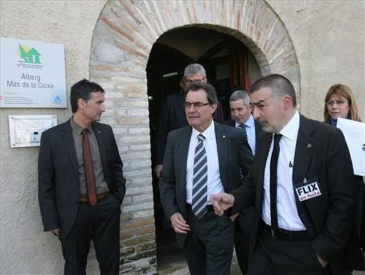 El president de la Generalitat, Artur Mas, i l’alcalde de Flix, Marc Mur. El president de la Generalitat, Artur Mas, i l’alcalde de Flix, Marc Mur.