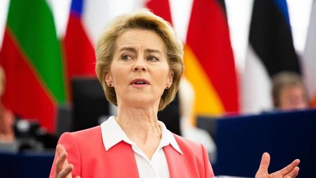 Ursula von der Leyen interviene ante el Parlamento Europeo