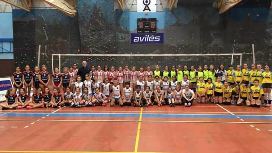 La Curtidora se alza con su torneo infantil