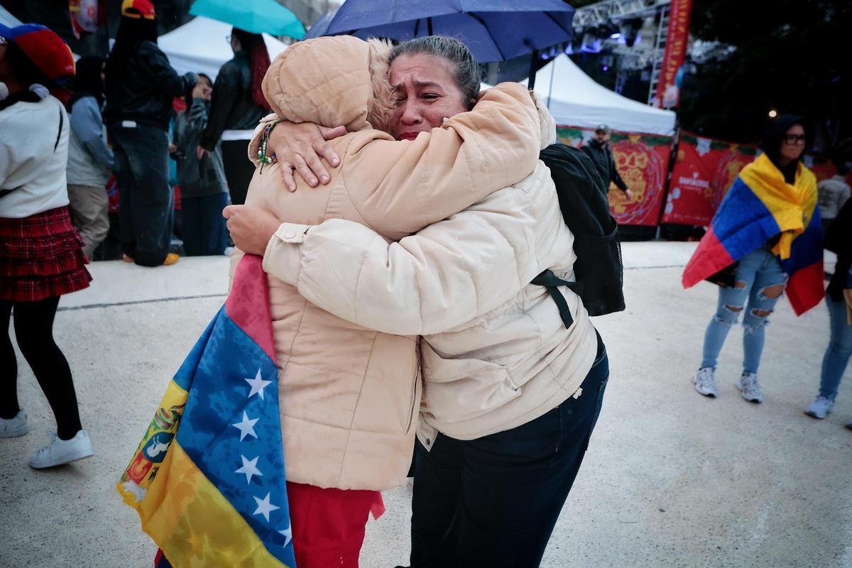 Concentración contra Maduro en plaza de España