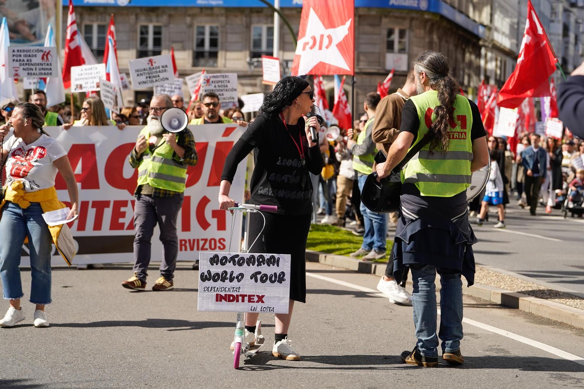 Más de 600 trabajadores de tiendas de Inditex protestan en A Coruña para exigir mejoras