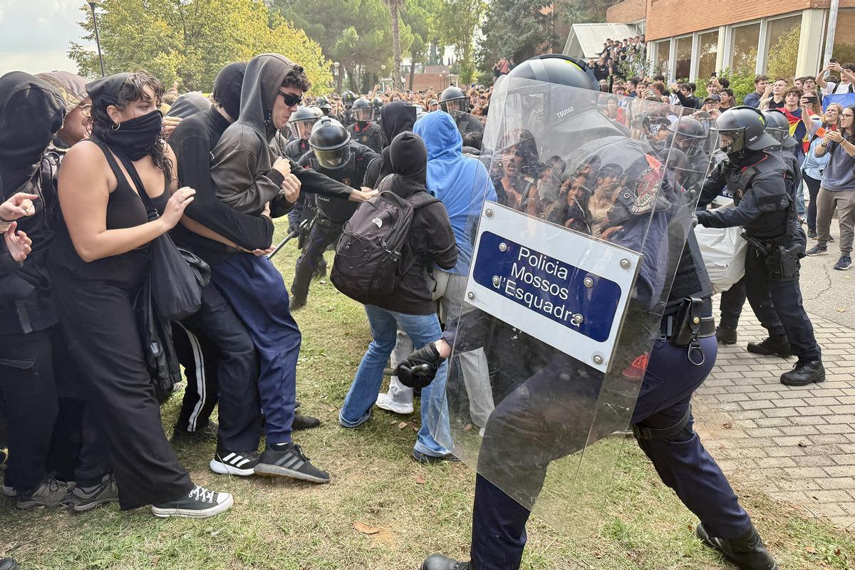 Tensión en la UAB ante la visita de Vito Quiles a Bellaterra