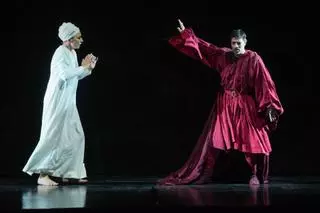 Podcast | Un coloquio sobre la ópera 'La Bella Susona', en la antesala de su estreno en el Maestranza