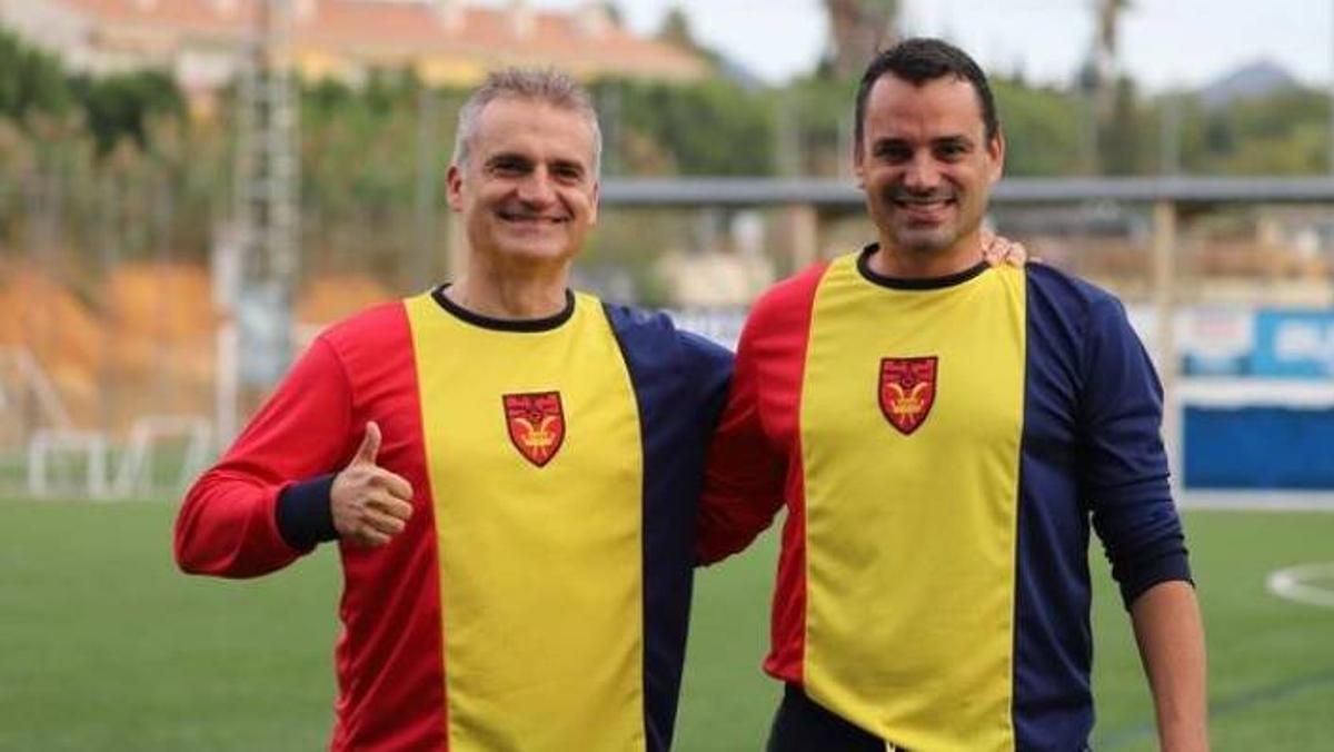 Josep Triadó, junto a su hermano Jordi en Premià de Dalt