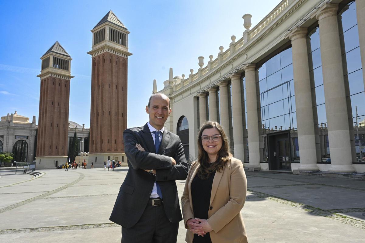 El director comercial de Fira de Barcelona, Rubén Dalmau, y la vicepresidenta del salón Seafood, Wynter Courmont.