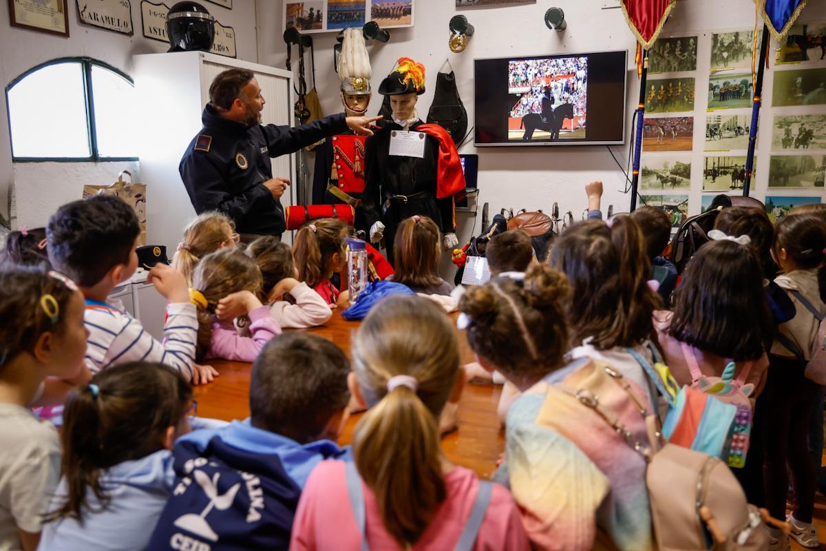 La unidad de caballería de la Policía Local de Córdoba cumple 150 años La unidad de caballería de la Policía Local de Córdoba cumple 150 años