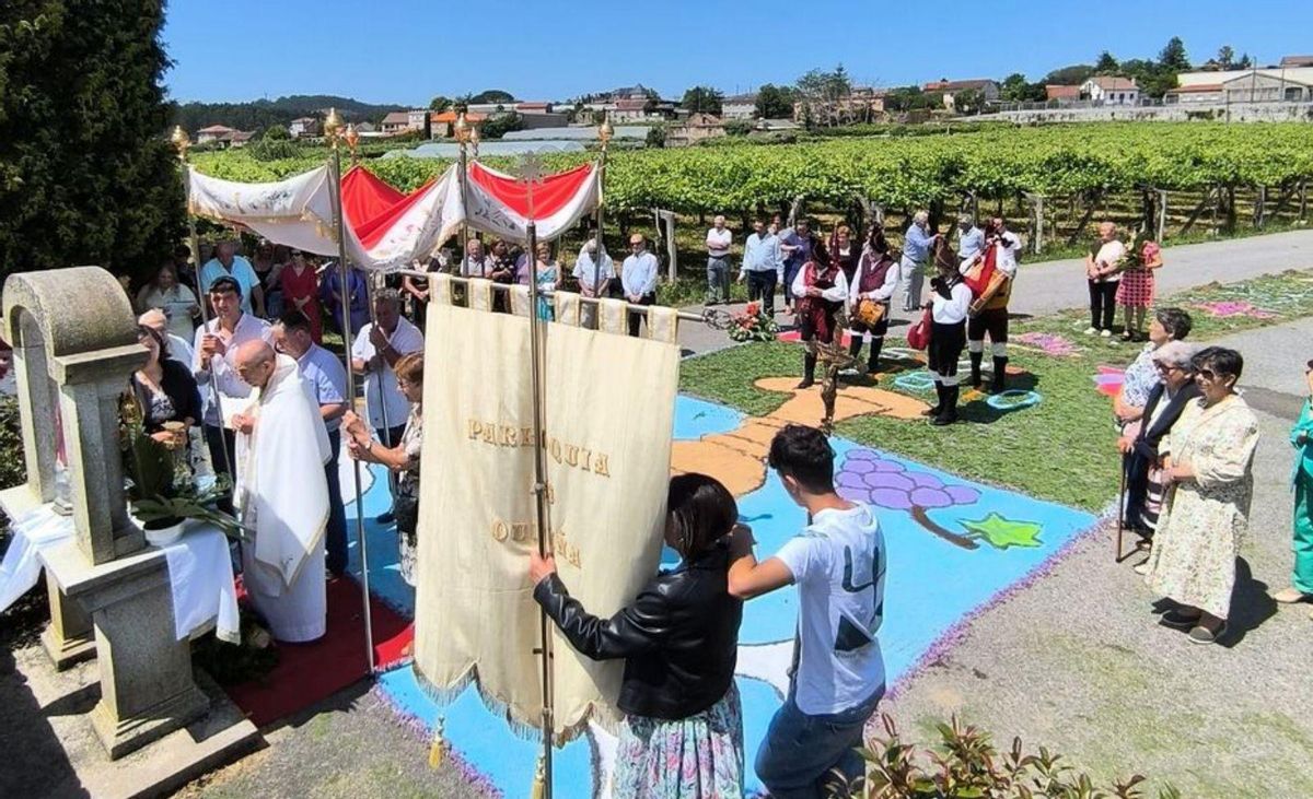 Uno de los tapices
cambadadeses. | |