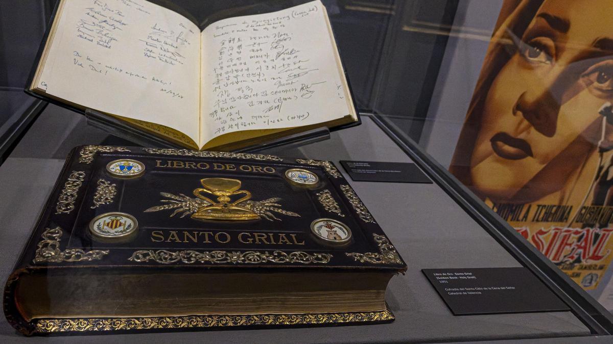 El Santo Grial es una de las piezas que se expone en el MuVim