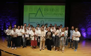 La VII promoción de la Escuela d'Asturianía zarra'l so cursu