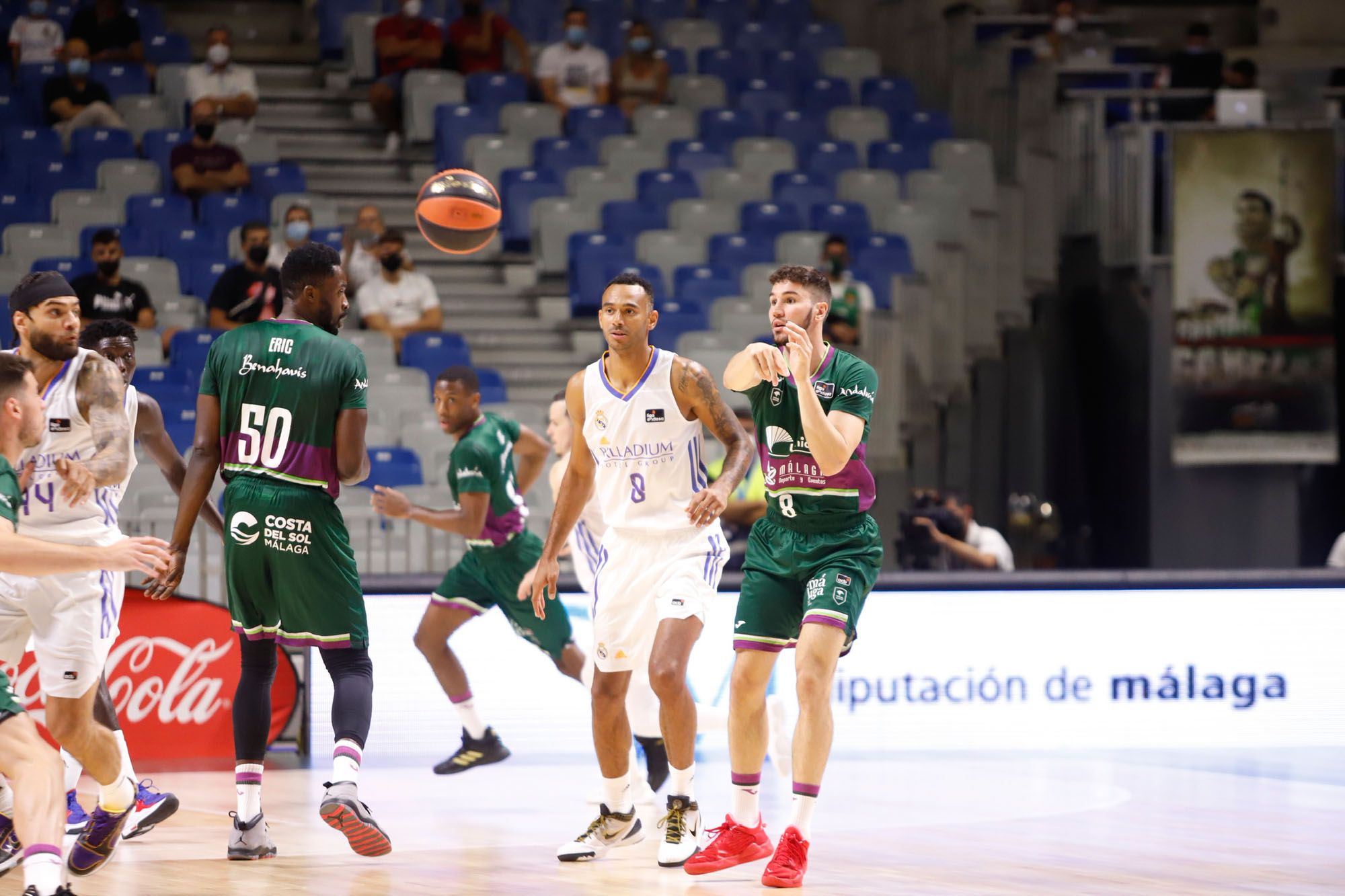 Las imágenes del Unicaja - Real Madrid del Trofeo Costa del Sol 2021.