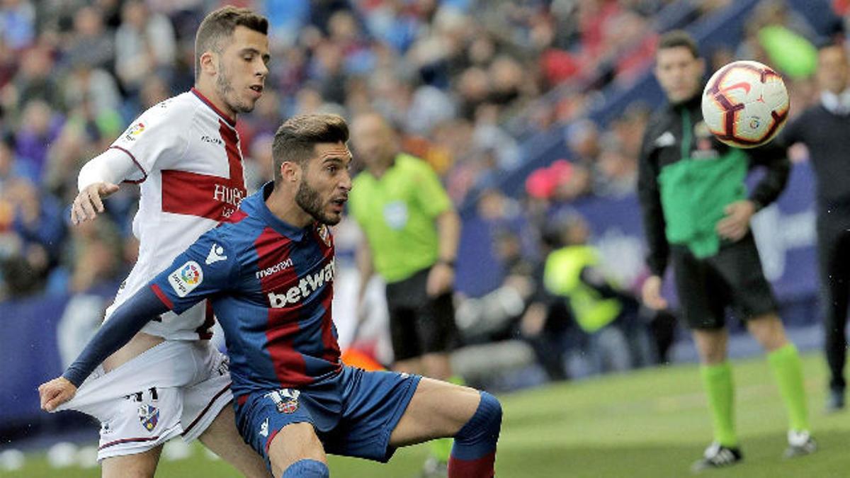 Levante y Huesca empatan en un partido loco y estéril