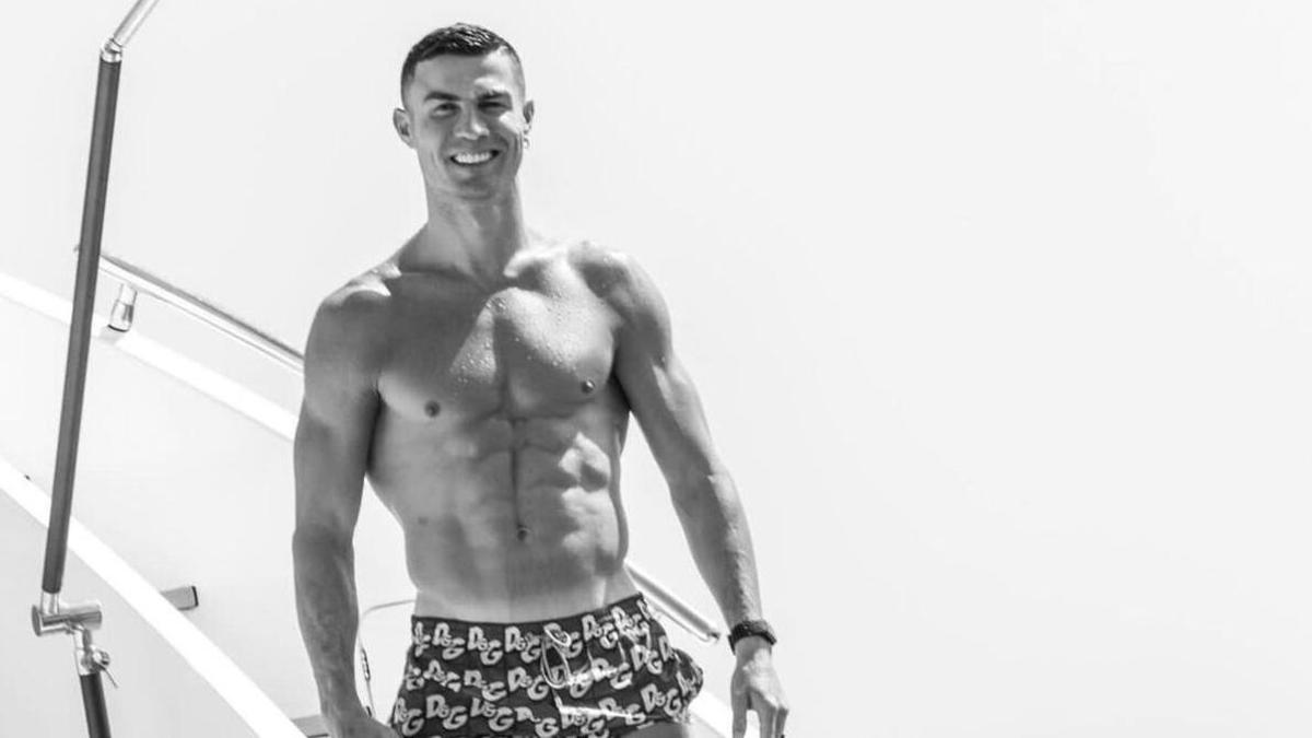 Cristiano Ronaldo luce cuerpazo en Mallorca