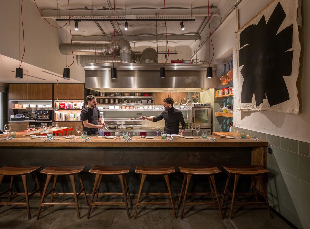 Así es y esto se come en el restaurante Open de Alicante