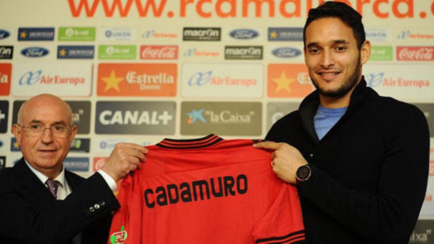 Cadamuro junto a Serra Ferrer.