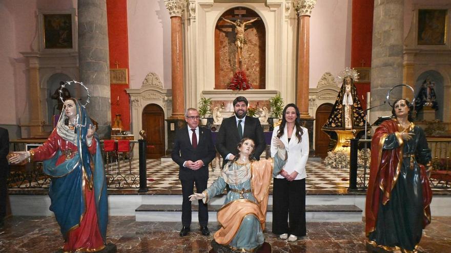 El paso del Calvario de Salzillo regresa a San Antolín en Murcia