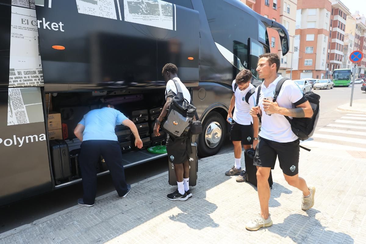 Galería | El Castellón, rumbo a Olot para la pretemporada 2025/2026