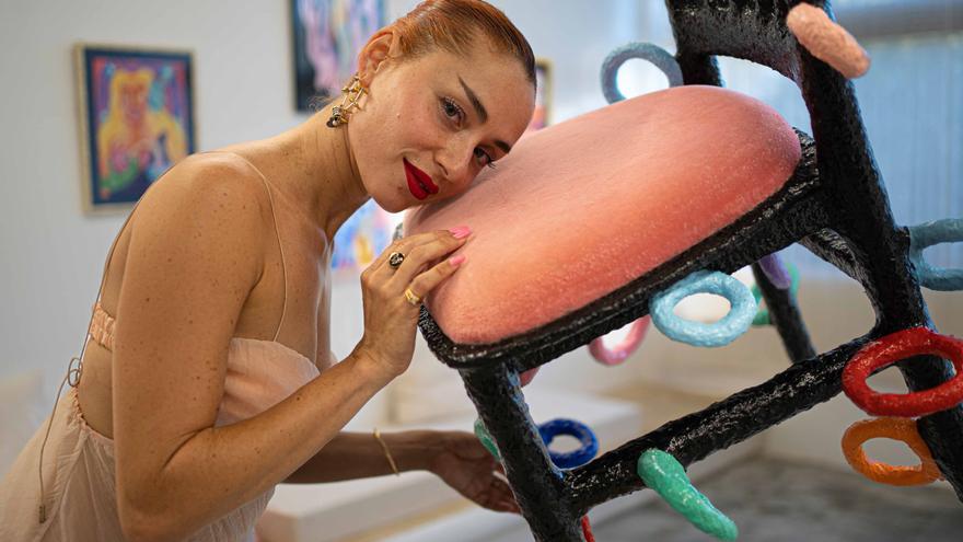 Miranda Makaroff en Ibiza: «Para mí, el arte es diversión y alegría»