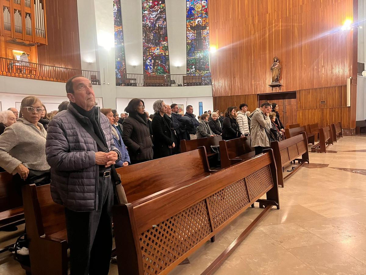 Un momento del funeral.