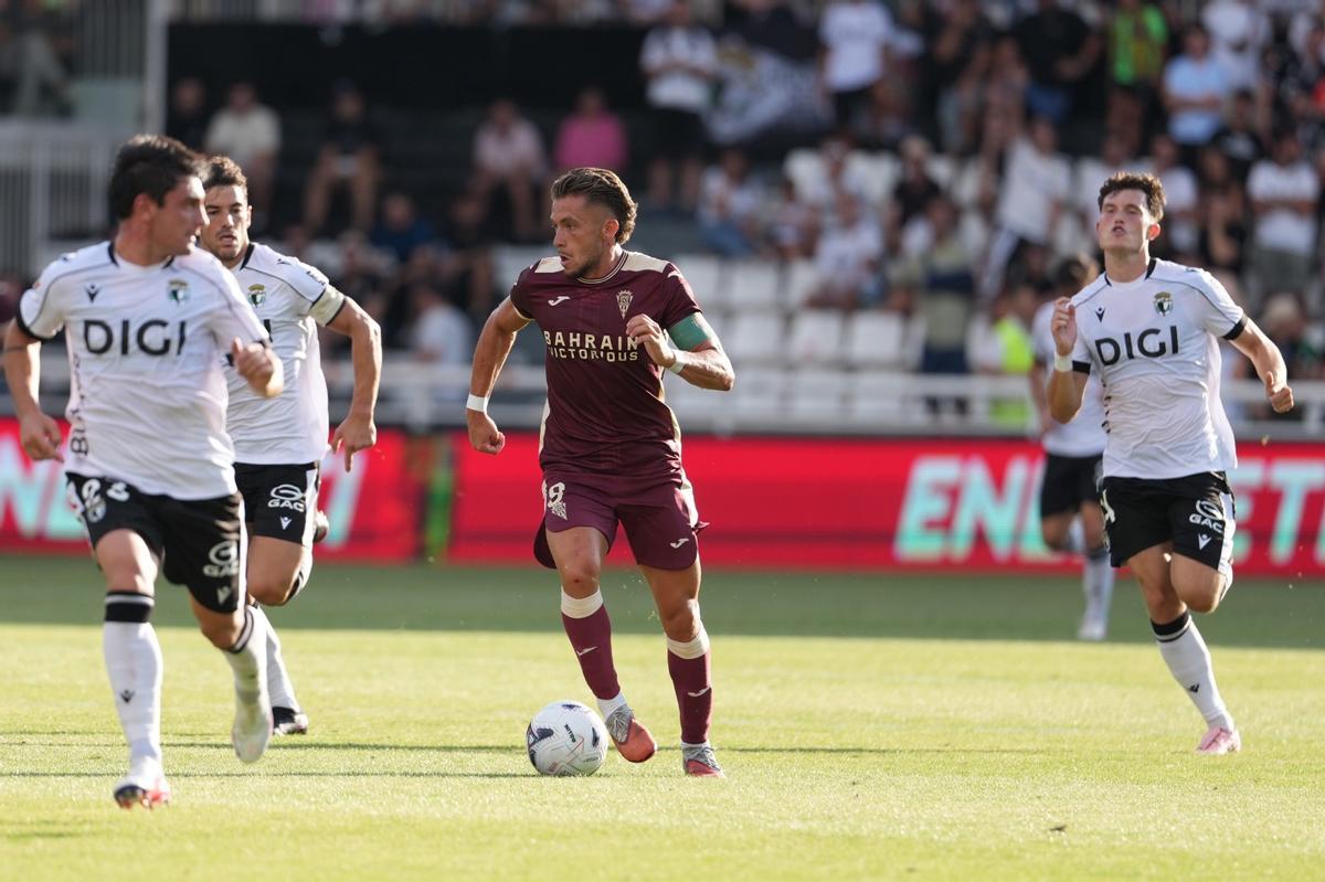 Isma Ruiz, en el reciente partido contra el Burgos CF.