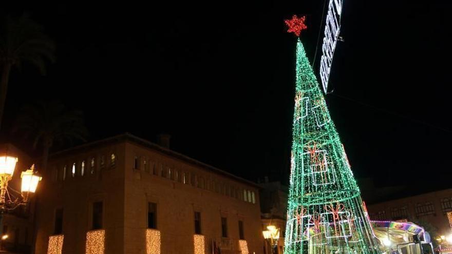 Llíria premia la mejor decoración navideña y convoca el XIV Concurso de Belenes