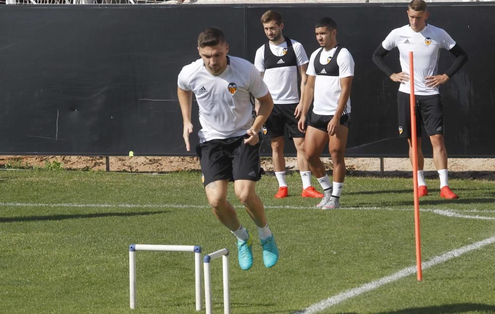 Las mejores imágenes del entrenamiento del Valencia CF