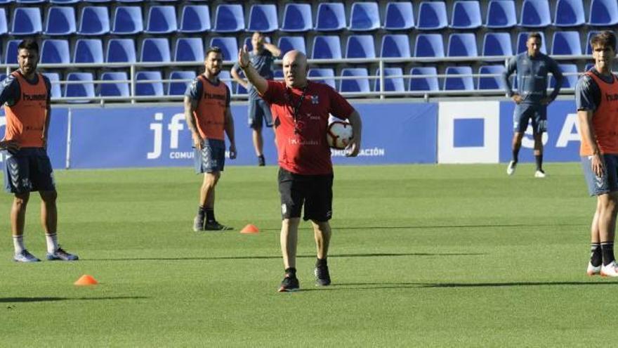 Luis César Sampedro: «No me fío del Elche, saldrá a ganar»