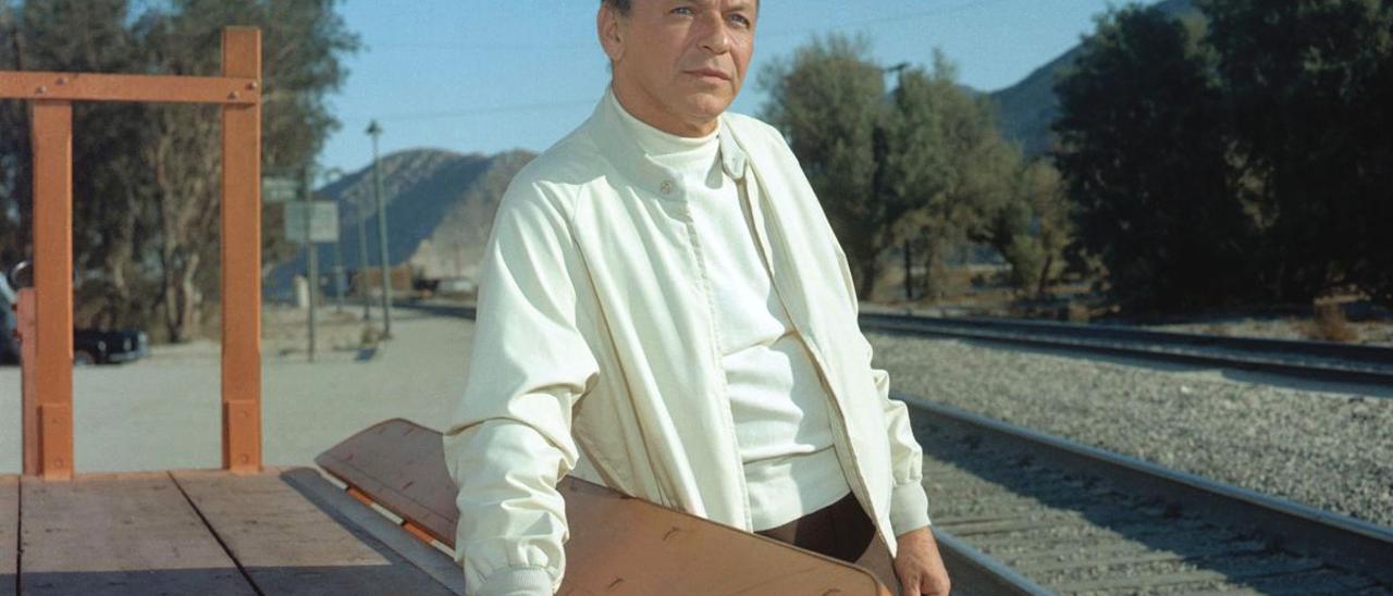 Frank Sinatra, en una foto promocional de ’Watertown’.