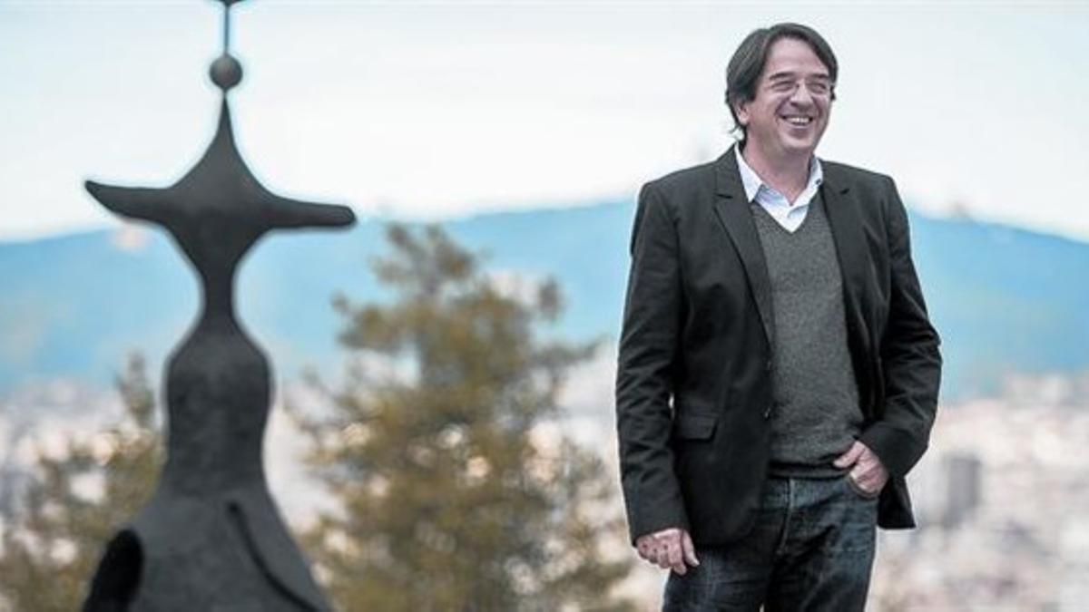 El artista barcelonés Ignasi Aballí, ayer en la Fundació Miró, tras el anuncio del premio.